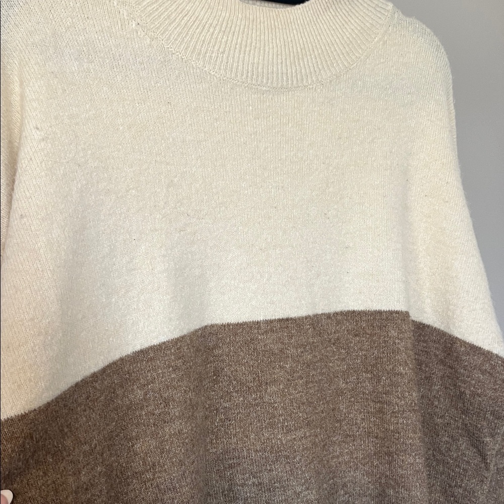 H&M Color Block Sweater - Picture 3 of 4